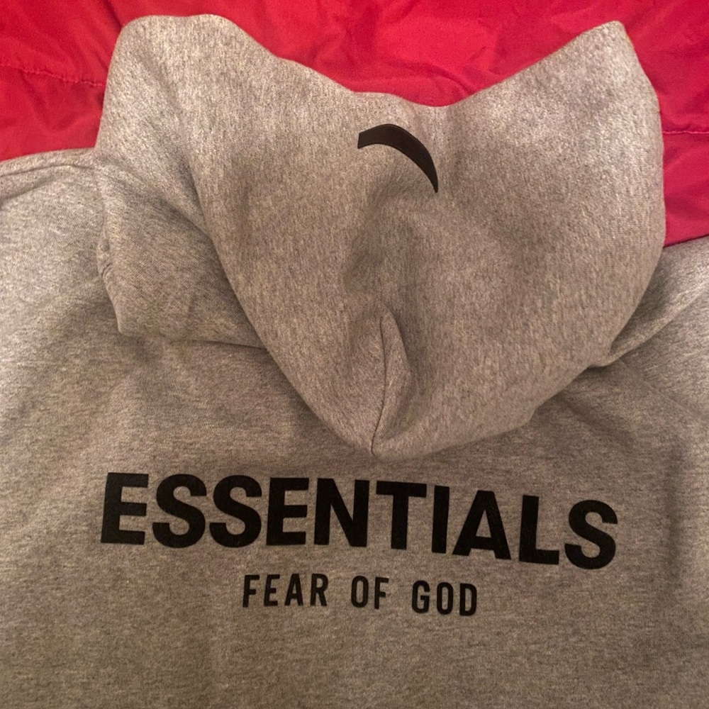Essentials FOG Hoodie Unisex Size XL in Grey